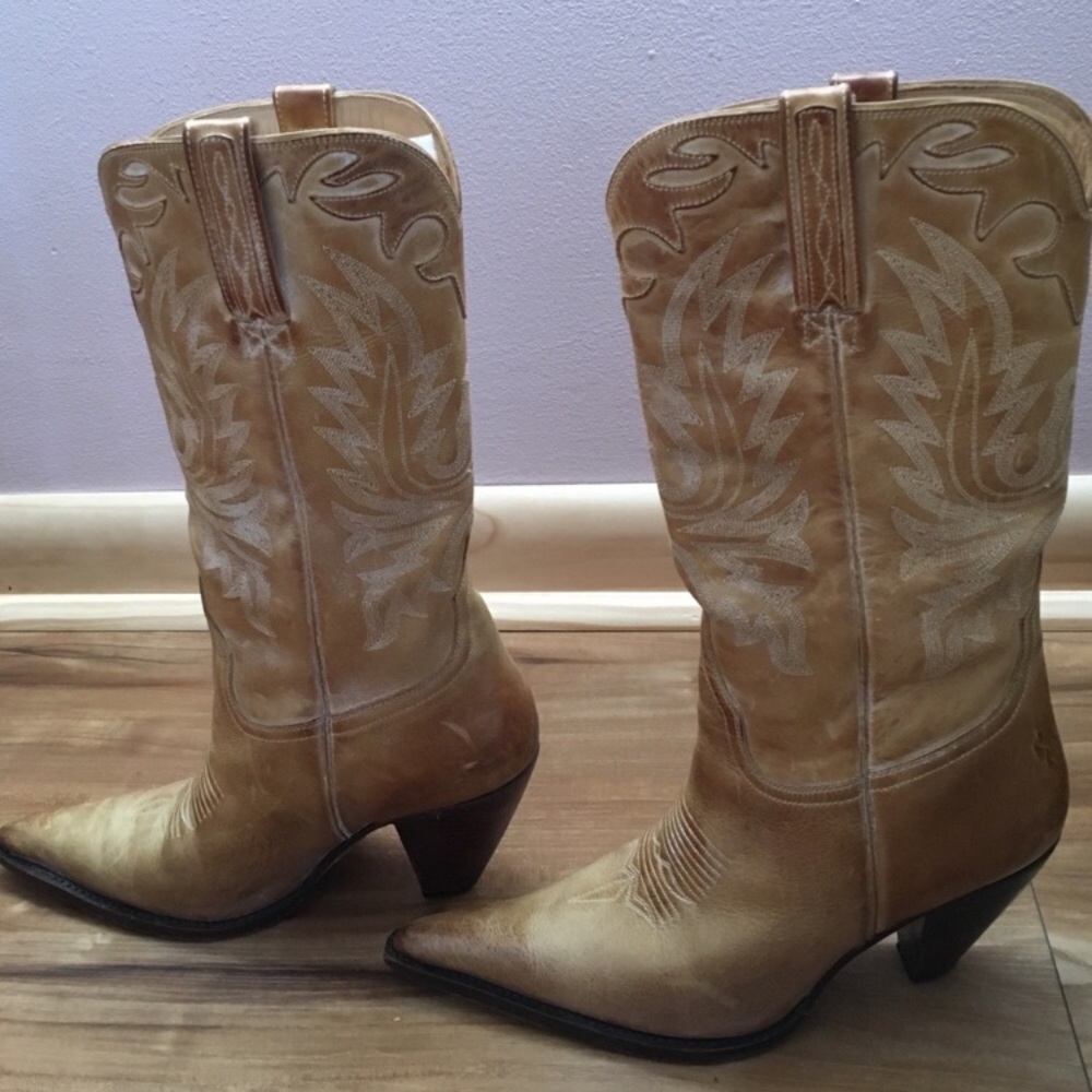 Charlie 1Horse Lucchese Boots - great condition